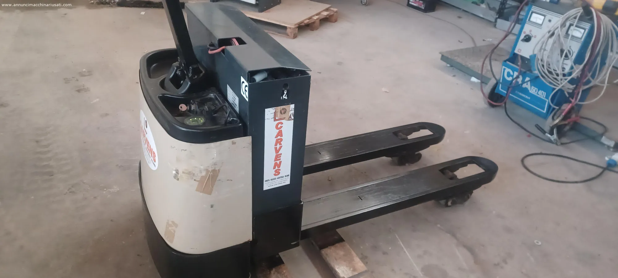 Pallet truck 